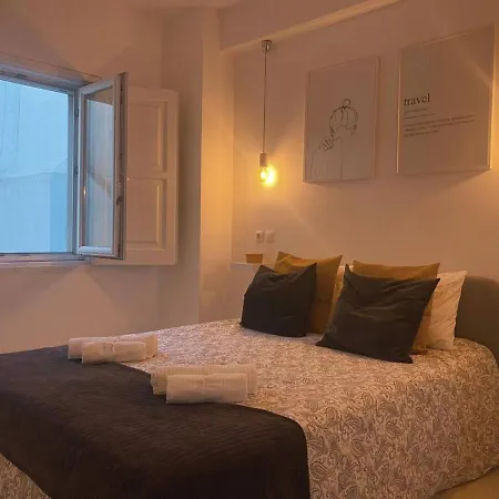 Almirante24 - With Garden - Ajuda Palace & Royal Treasure Museum Daire *